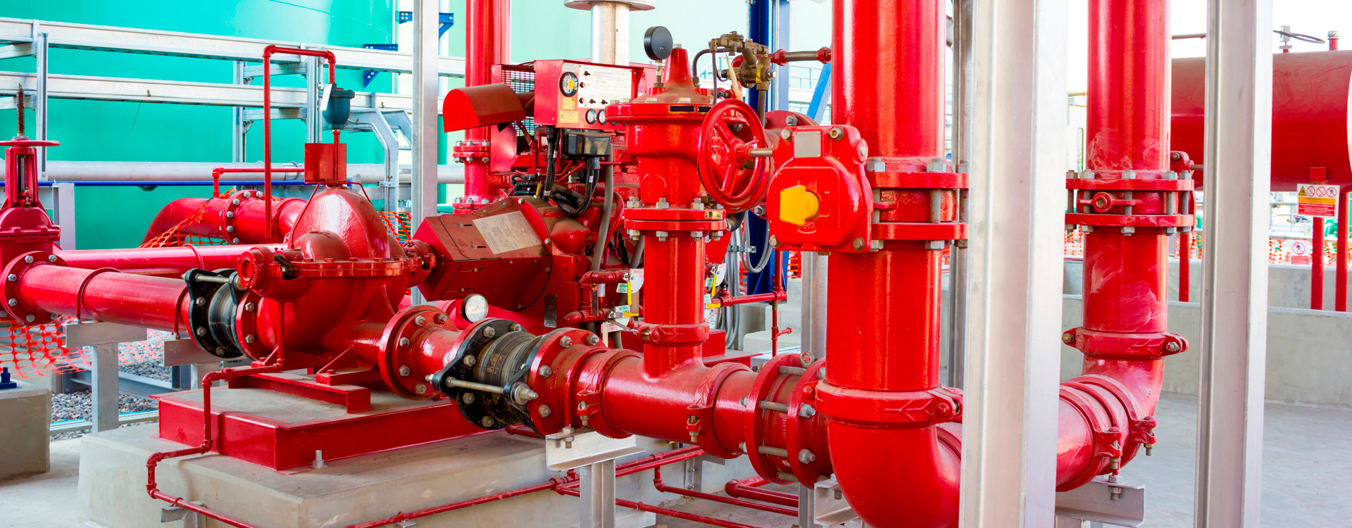 ferretería, industria, válvulas Compuerta, válvulas mariposa hierro dúctil extremos ranurados, válvulas de diluvio, válvulas reductoras de presión, tuberías en acero con extremos ranurados, rociadores, hidrantes, gabinetes Tipo I, II, III en acero inoxidable y acero carbón, accesorios hierro dúctil extremos ranurados, detectores de calor, detectores de llamas, sistemas de alarma para alertar a las personas en caso de un incendio, extintores de incendios